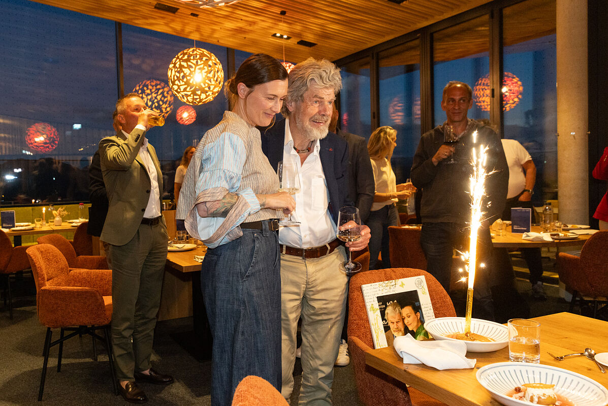 Ein persönlicher Moment: Diane und Reinhold Messner feiern mit den Gästen ihren 5. Hochzeitstag (c) CALL Film Festival