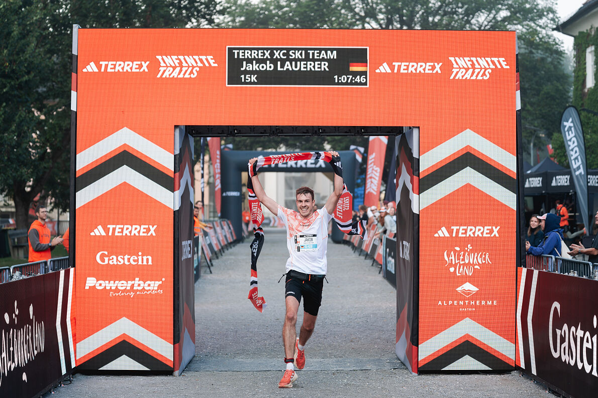 Jakob Lauerer Sieger 15K (c) adidas TERREX INFINITE TRAILS, Matthias Wendling (1)