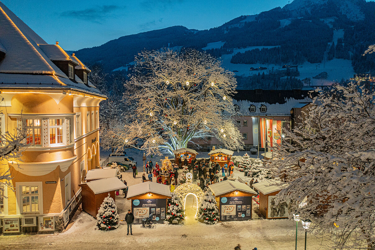 Adventmarkt Bad Hofgastein (c) Gasteinertal Tourismus GmbH, Fotoatelier Wolkersdorfer (21)